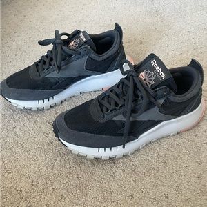 Classic Leather Legacy Women's Shoes